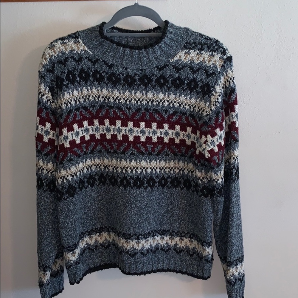 Patterned mid turtle neck blouse